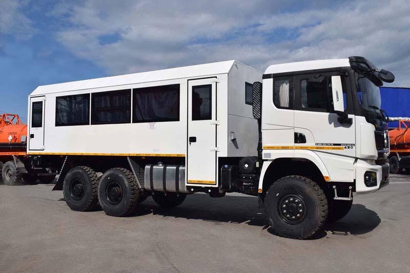 Вахтовый автобус Shacman X3000 